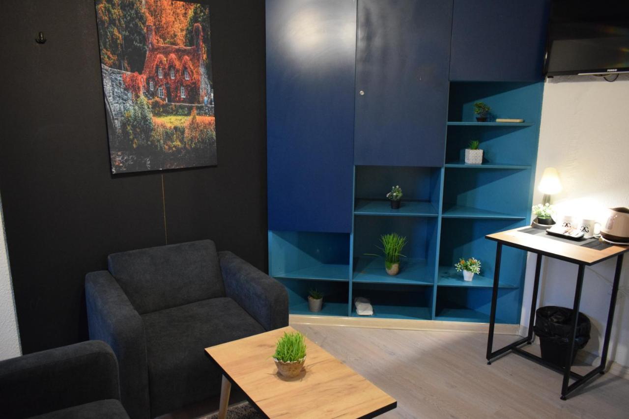 M - Square Private Rooms Skopje Luaran gambar