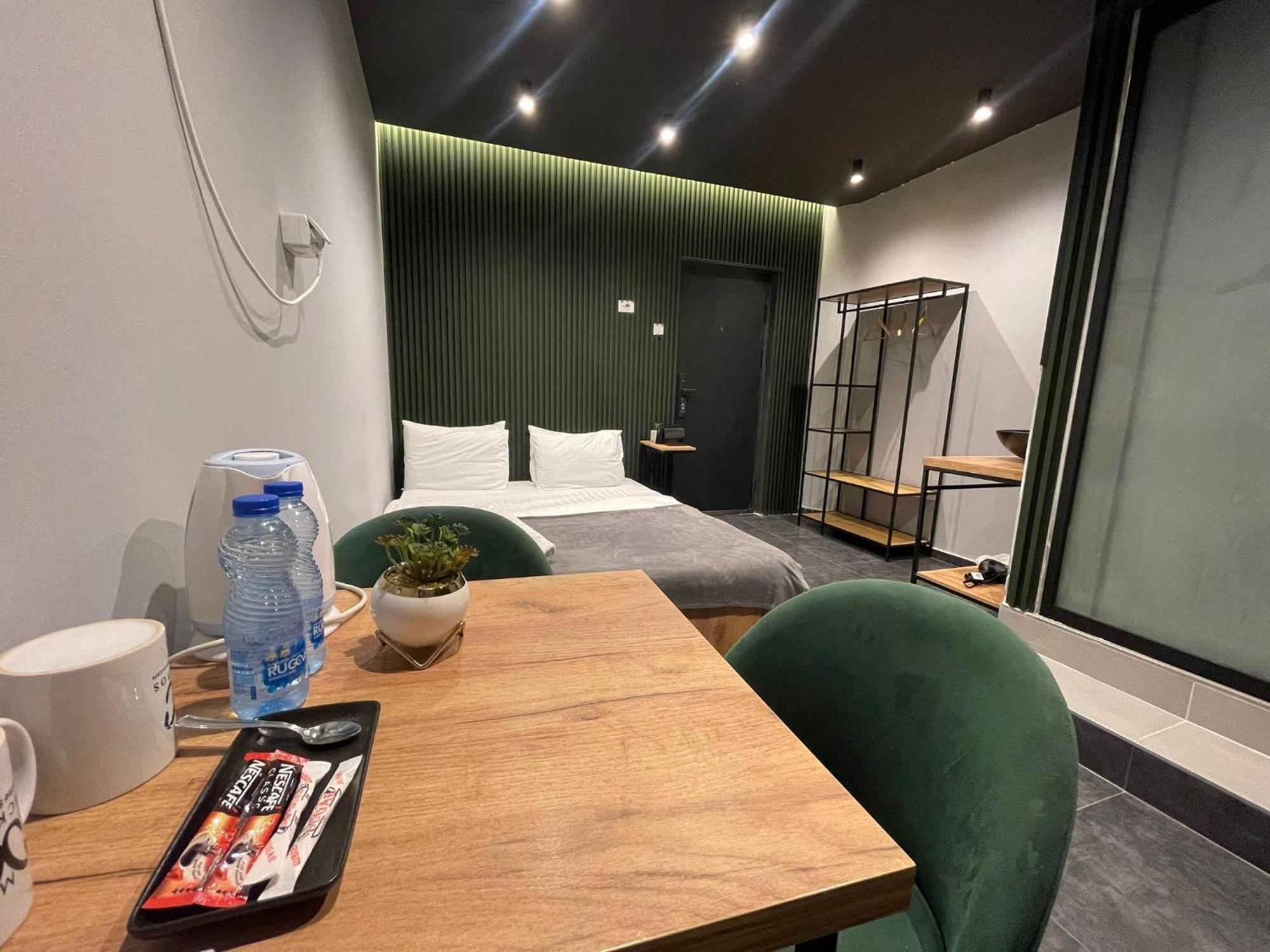 M - Square Private Rooms Skopje Bilik gambar