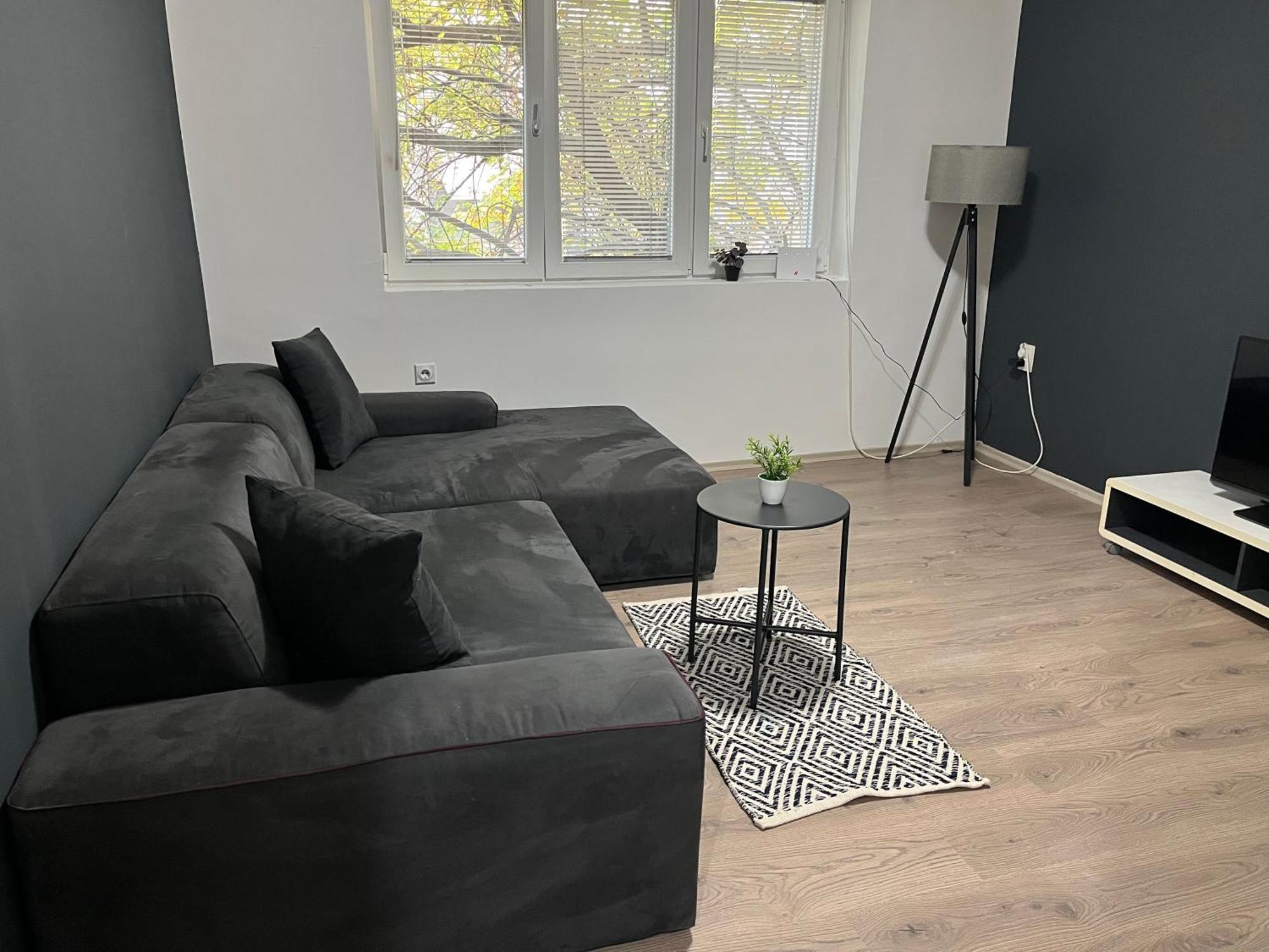 M - Square Private Rooms Skopje Bilik gambar